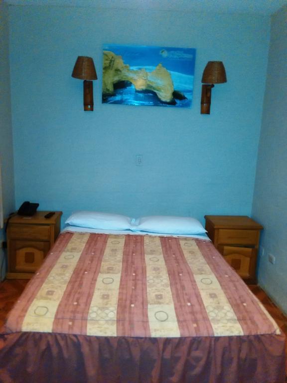 Refugio Del Pirata Hostel Paracas חדר תמונה